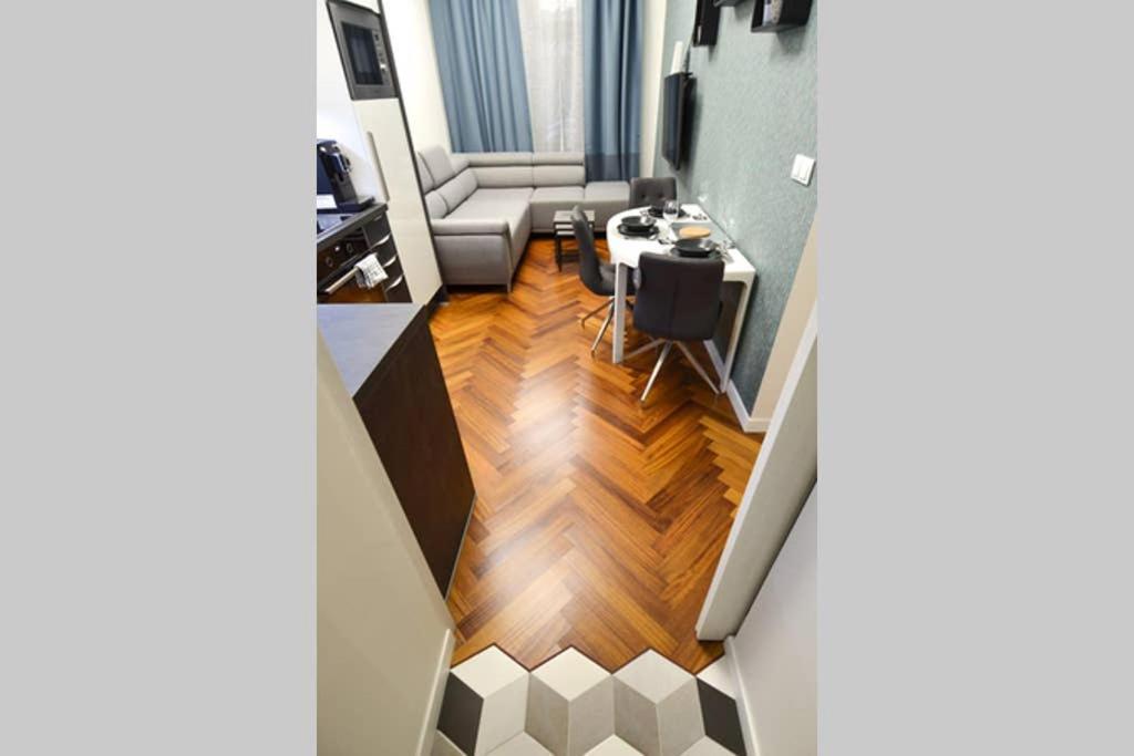 Brandly New Apartment Andel براغ المظهر الخارجي الصورة